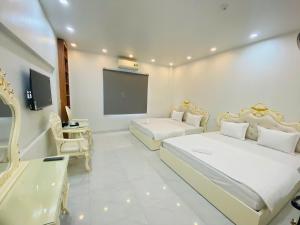 Khách Sạn AURA MOTEL