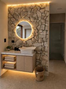 Naura Casa Blanca Luxury Suite