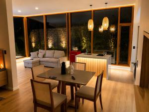 Naura Casa Blanca Luxury Suite