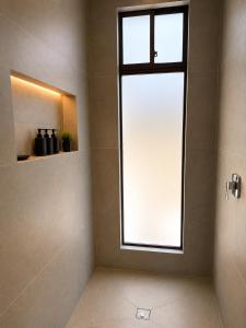 Naura Casa Blanca Luxury Suite