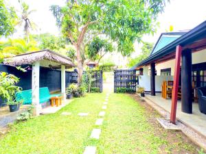 Raya Lodge