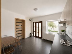 Puspuky 1 - Boutique Studio