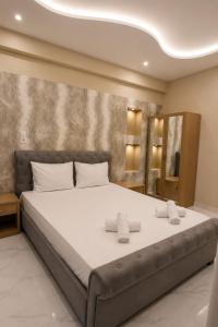 Pireaus platinum rooms & suites