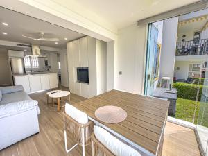 Erisa Beach Carihuela