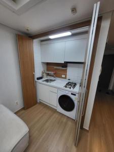 2628 #LG #Gangnam Urban Vogue Suites #5min Gangnam St #All-New Furnituren