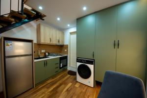 Noel Rooms