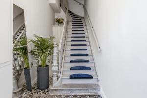 Hospi Living Empire Suites