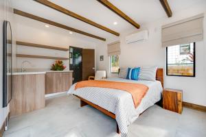 Pool, Walkable Location! Luxe Tamarindo 4BR Home