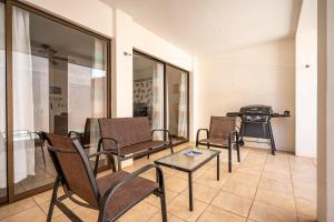 3 Mi to Tamarindo & Beach: Cozy 2BR Home