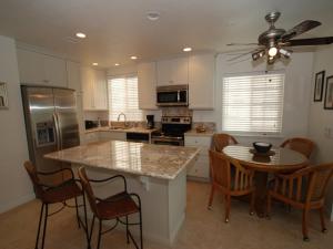 4 Bedrooms