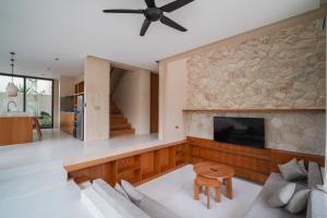 Arena Villas