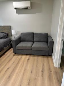 ENTIRE 2 BEDROOM APARTMENT UPTOWN WATERLOO - e1