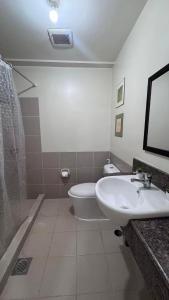 cozy 2Bedroom Apartment in Fairlane
