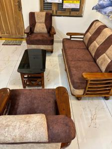 Sri Karthikeya HomeStay Mopidevi