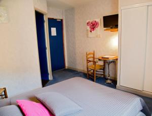 Hotels Auberge Saint Fleuret : photos des chambres