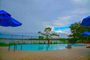 Lake Villa Resort