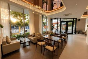 MT Danang Hotel and Apartments - Near Dragon Bridge