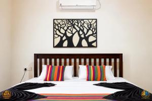 Ravan Safari Holiday Inn