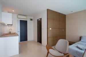 Grand Blue Condominium By Aproperty