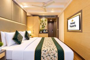 Hotel Superb Just Near New Delhi Railway Station & Connaught Place