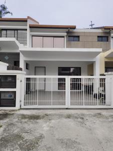 Cozy Sungai Long Homestay 5 Mins to Monkey Canopy