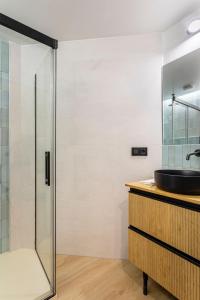 Cosy 3 bedroom city apartment near the beach