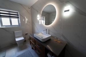 The Barrel Hitch Elegant Stay, 5 Min to Seafront