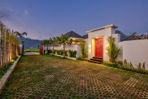 Green Onion Villa