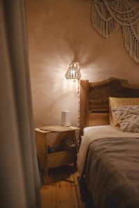 Central Boho Oasis with Private parking