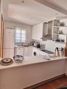 Novo Sancti Petri Villa with Pool, Garden & Golf