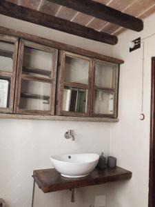 King size 1-bdr apartment close to Biella Candelo and La Bessa
