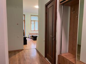 Apartment on Atoneli 20