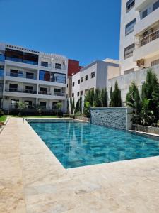 Beautiful apartment with pool
