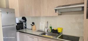 Bright 1 bedroom, 1 bathroom, Military School, parking