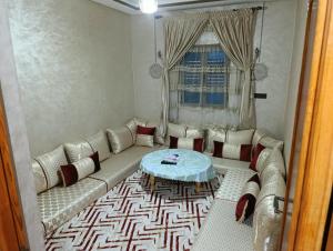 EasyStay Airport