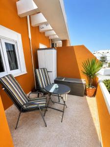 Modern Coastal Penthouse w AC & Lg Private Terrace