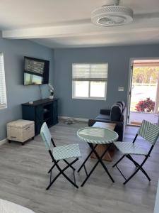 Sanibel Sandals & Flip Flops