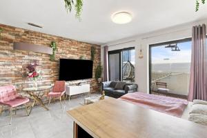 Stylish Studio by Stadium with Balcony