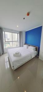 Seaview 1Bedroom 33Sqm Floor14th Pattaya fon