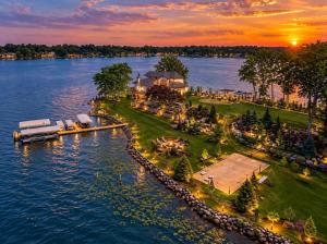 Private Island Retreat With Beach and Hot Tub