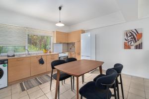 One North Living - Marousi - Nefelis 5 by K&M