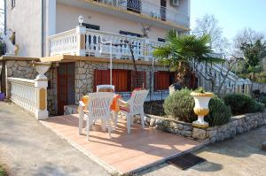 Apartments Nikky by El-Pi Tours