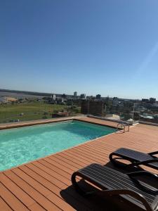 Hermosas vistas en Exclusivo Depto de 2 habitaciones con Parking en Edificio Parana Playa Departamentos!