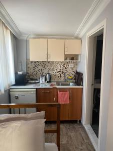 Tom Square Boutique Hotel