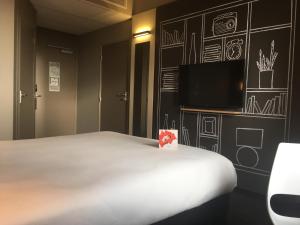 Hotels Ibis Niort Est Mendes France : photos des chambres