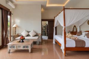 Grand Ashanti Villa
