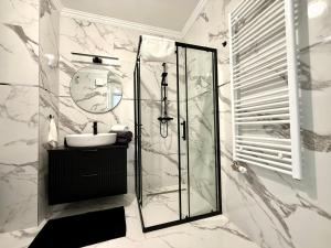 Onyx 77 Luxury Penthouse&Terrace