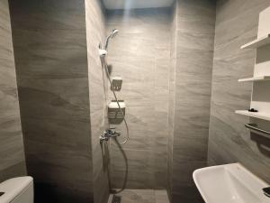 Collins Boulevard Apartemen Serpong U2827A