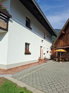 Apartma in soba pri Bregarju