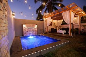 Cleofes Place, Unique 3BR villa near Tagaytay City